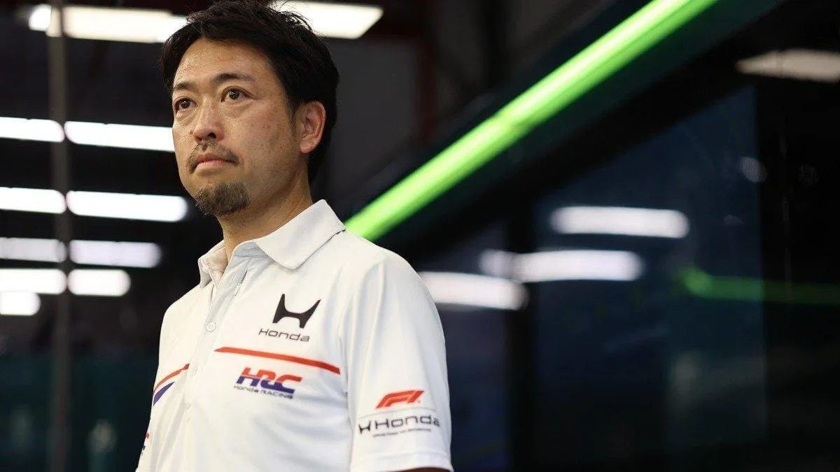 Responsable de Honda en el garaje de Aston Martin